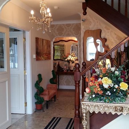Abacus Guesthouse Голуэй Экстерьер фото